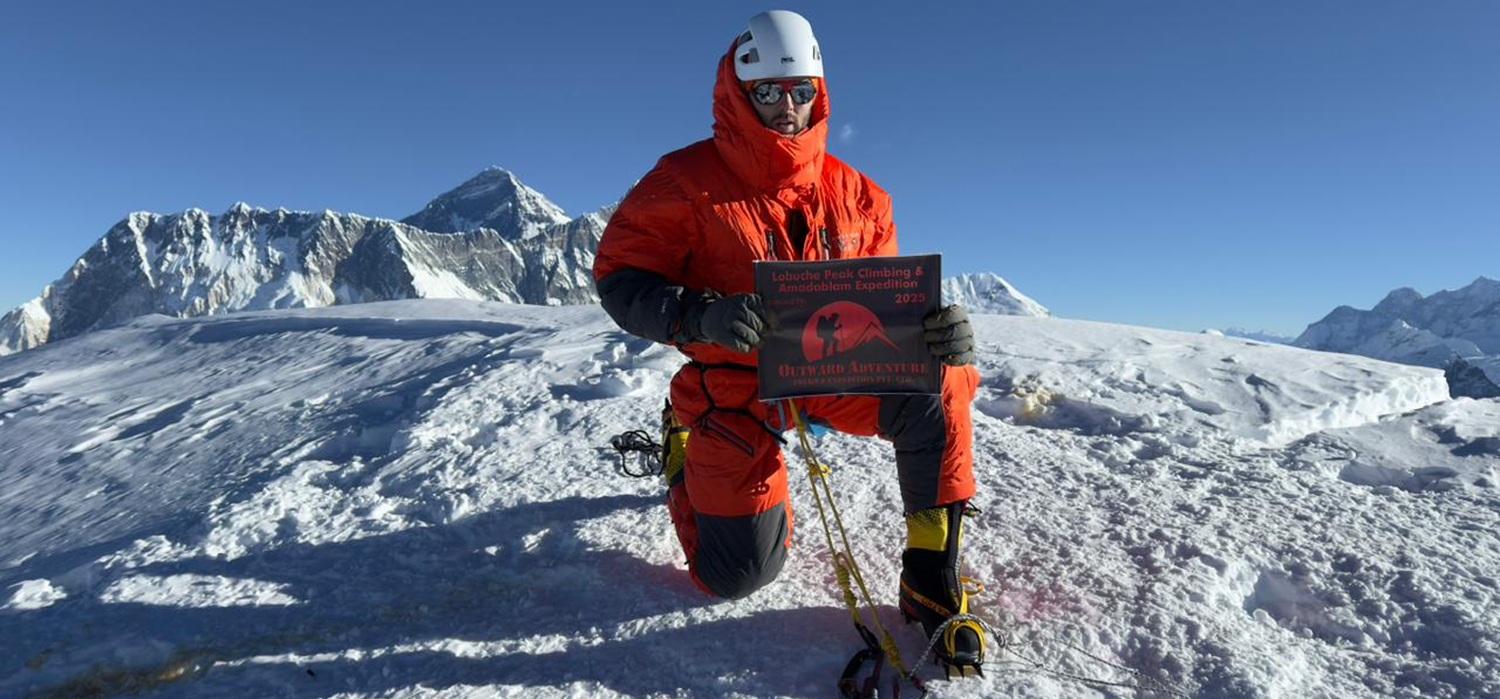 Which Expedition Should You Choose? Compare Normal vs Rapid Ama Dablam Expeditions