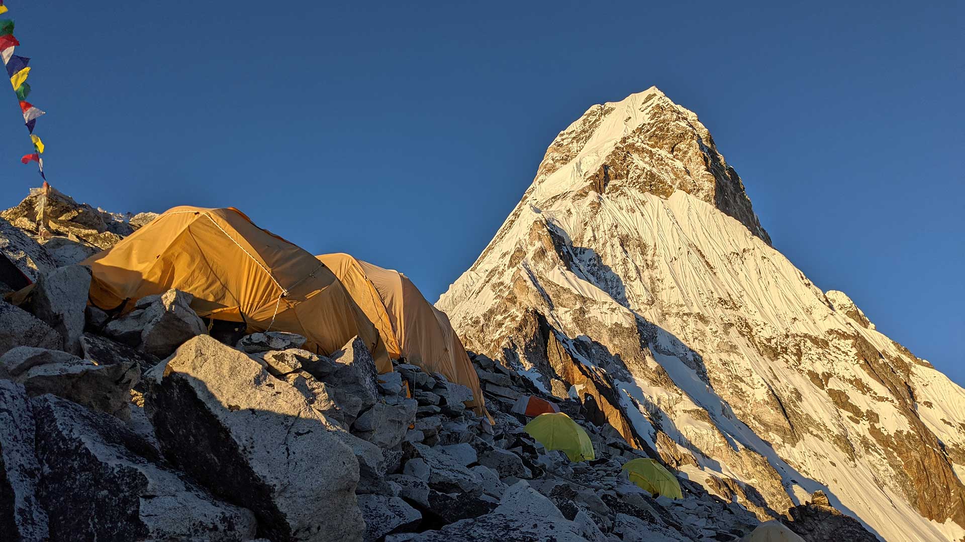 Pre-Booking Amadablam Expeditions
